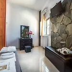 Guarda L'orizzonte Laganász